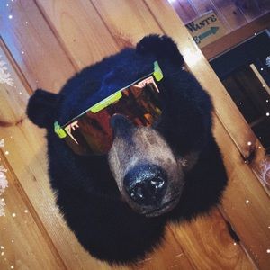 Meet your Posher, Unai